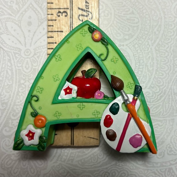Vintage Mary Engelbreit Letter “A” Stands on its Own About 3” Tall Collectible - Picture 4 of 7